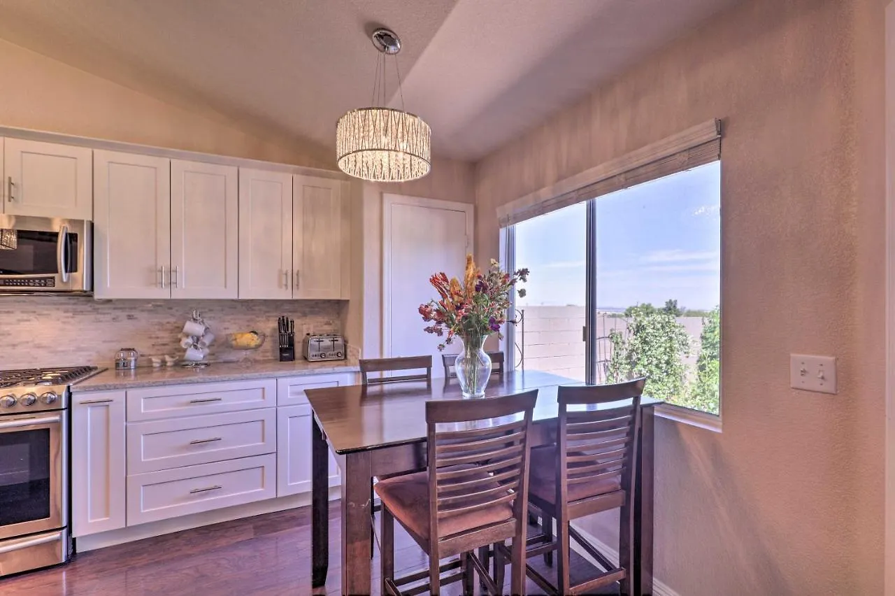Henderson Home With Pool And Mountain, Strip Views! Las Vegas