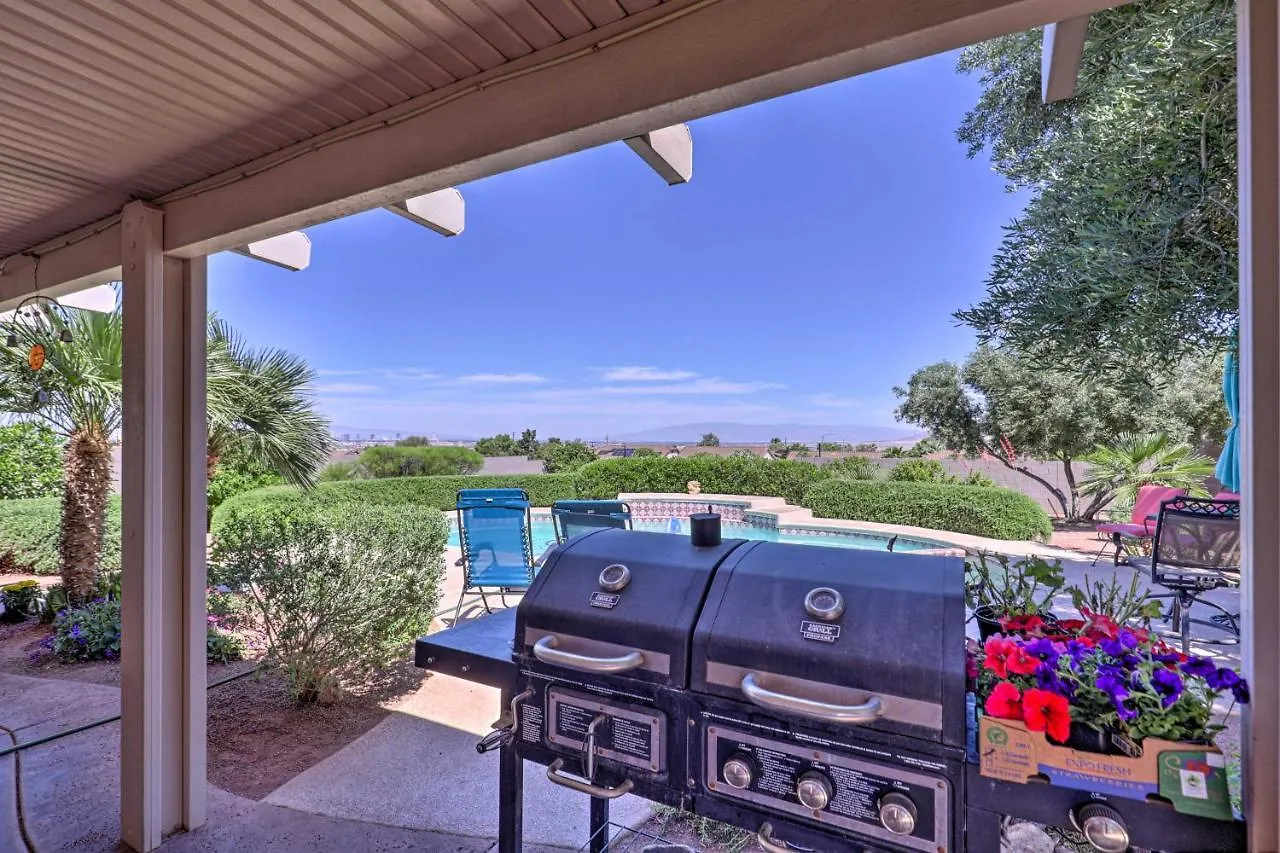 Henderson Home With Pool And Mountain, Strip Views! 라스베이거스 펜션